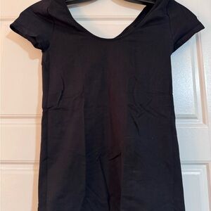 BCBGMaxAzria Black Short Sleeve Tee
